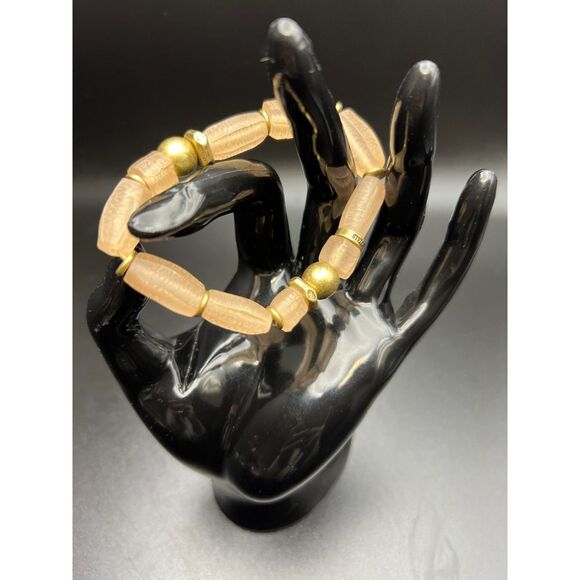 Stella & Dot Frosty Pink Stretch Bracelet - Picture 3 of 5